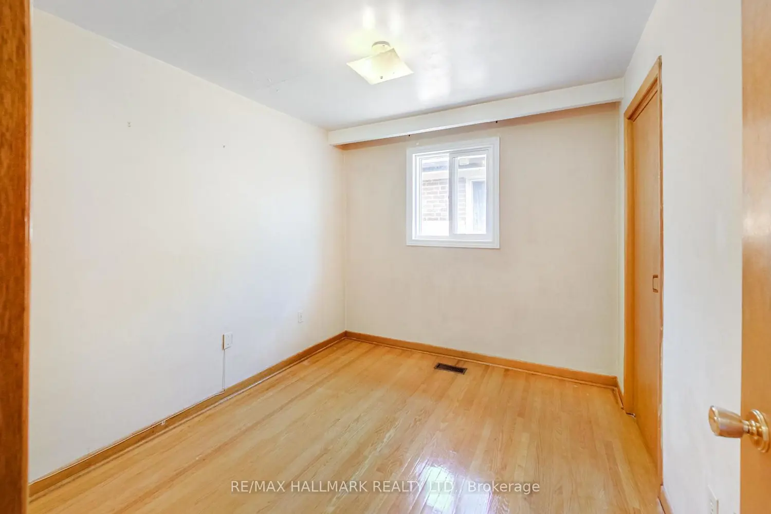 Additional image 16 of 76 Main Street