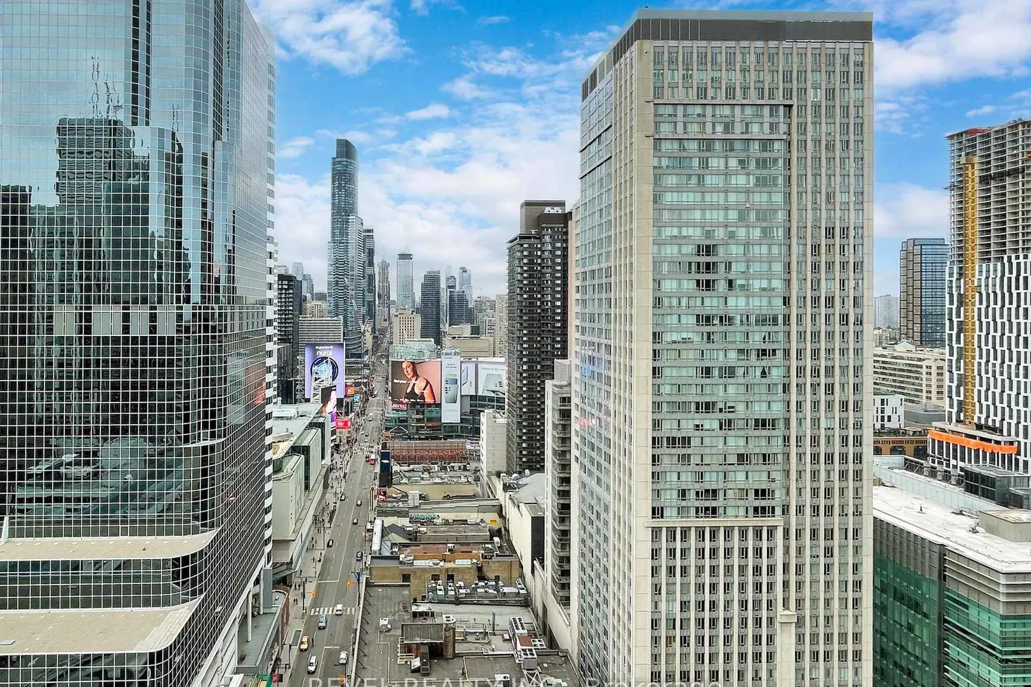 Additional image 11 of 197 Yonge Street 2412