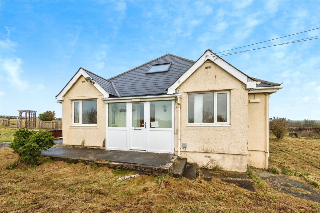 5 bed detached house for saleFerryside, Carmarthenshire SA17