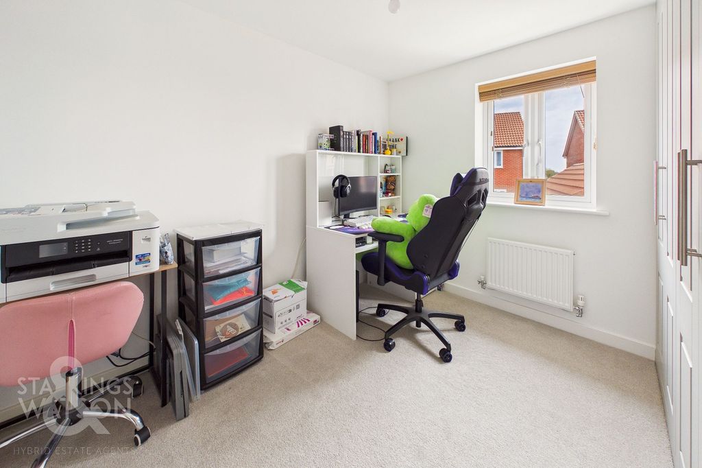 Additional image 17 of 4 bed detached house for saleClyde Way, Eye IP23