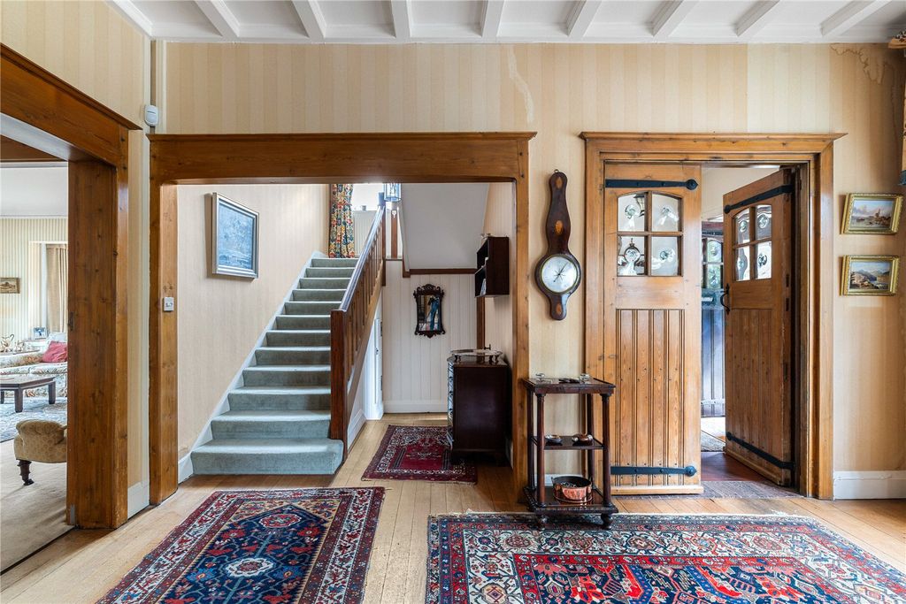 Additional image 9 of 10 bed detached house for saleBlighton Lane, The Sands, Farnham, Surrey GU10