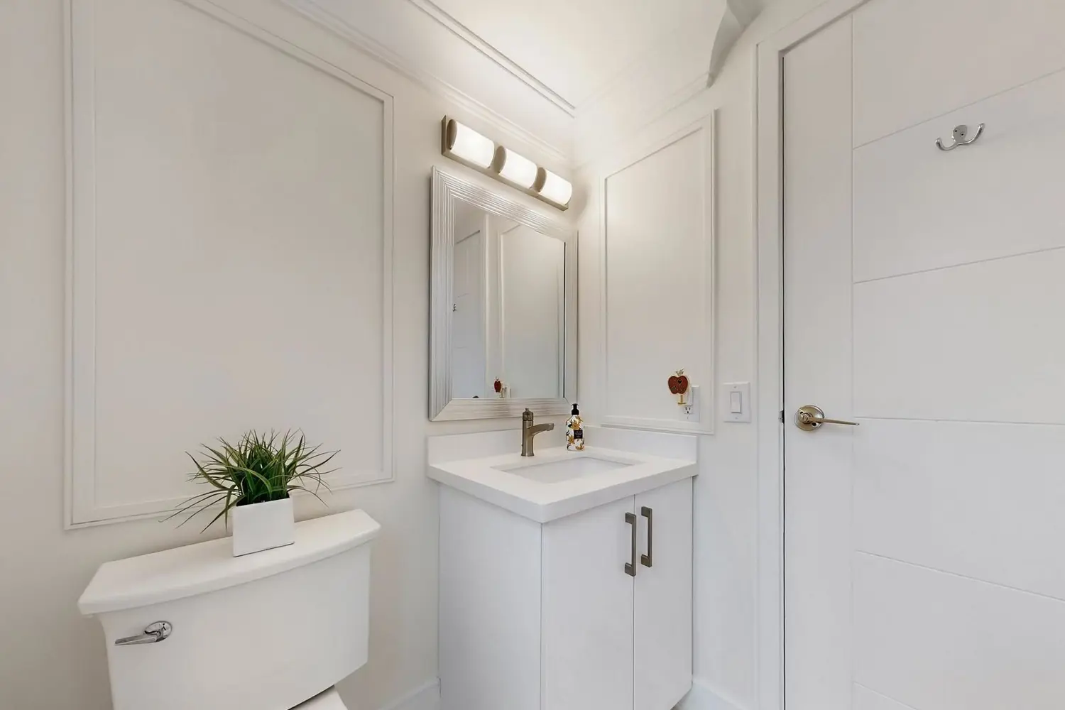 Additional image 11 of 296 Torresdale Avenue 2