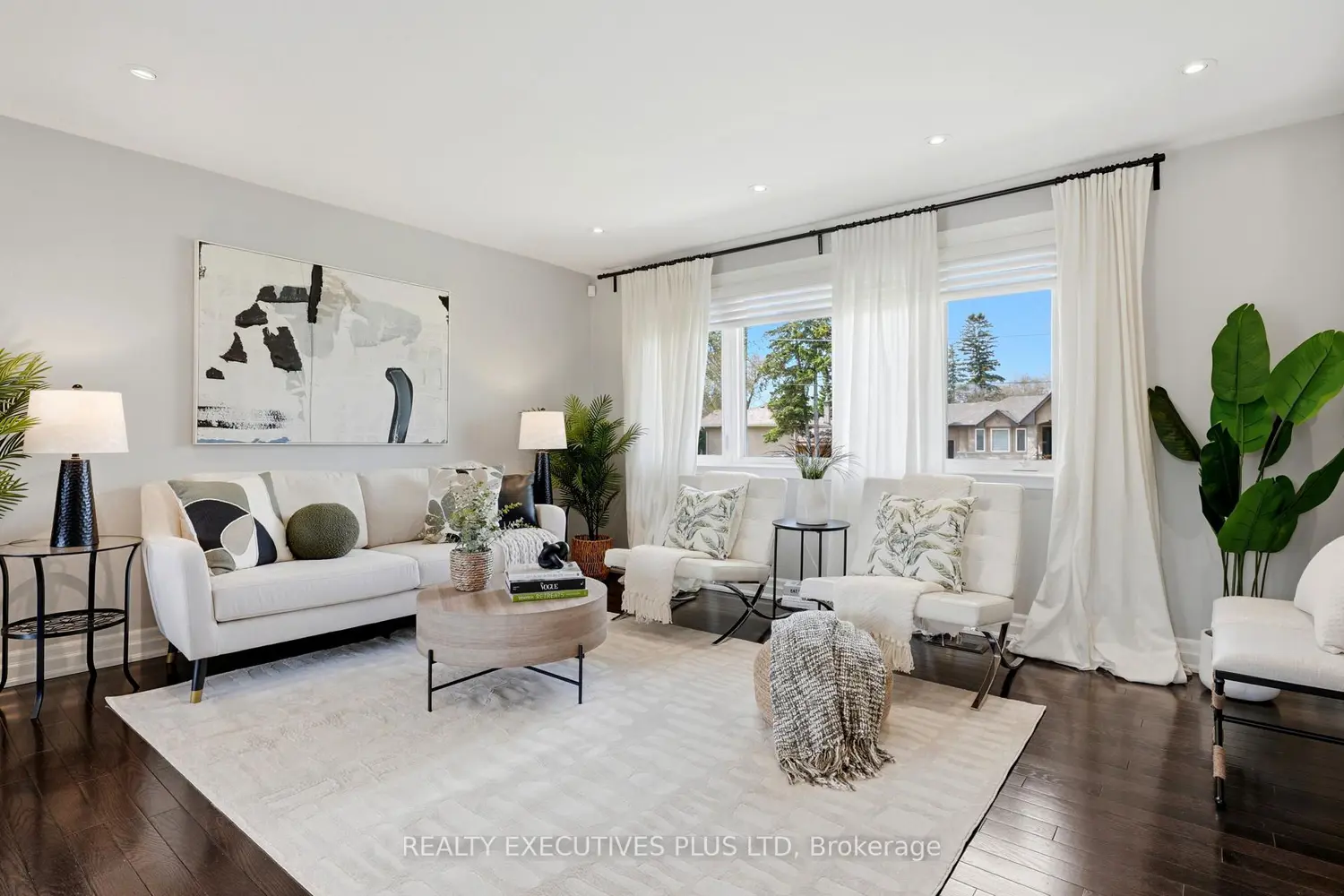 9 Hazelbury Drive