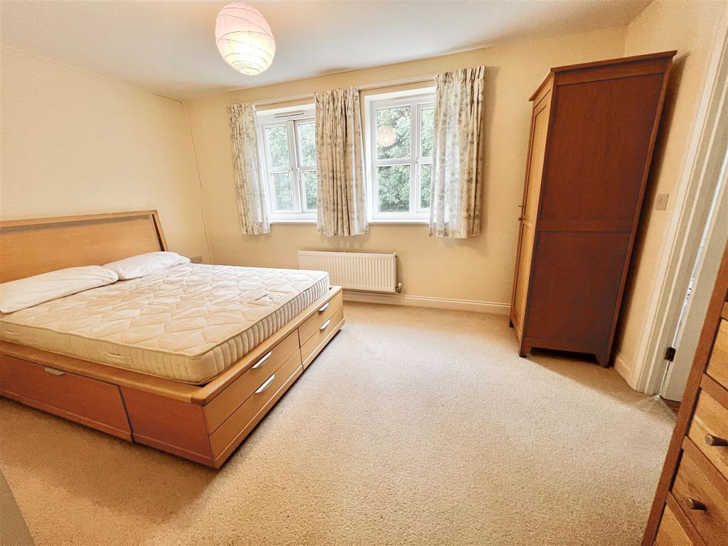 Additional image 16 of 5 bed detached house for saleFreshwater, Isle Of Wight PO40