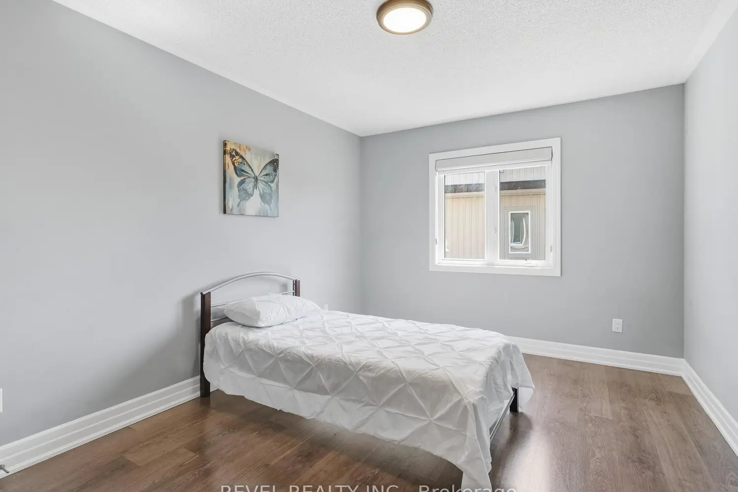 Additional image 11 of 17 Mount Crescent