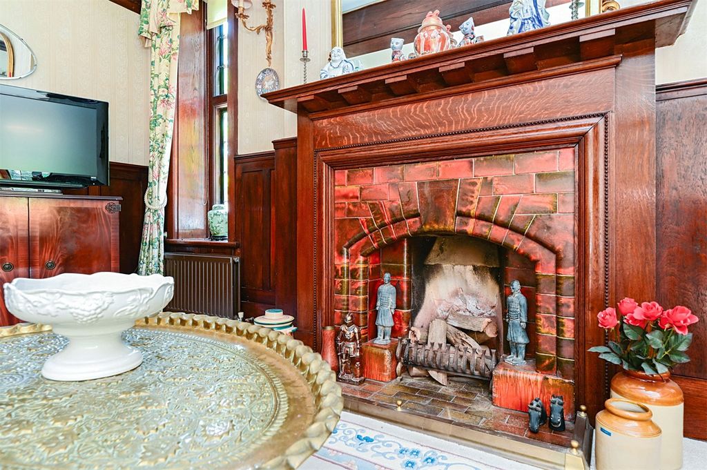 Additional image 4 of 2 bed flat for saleStockton Avenue, Fleet, Hampshire GU51
