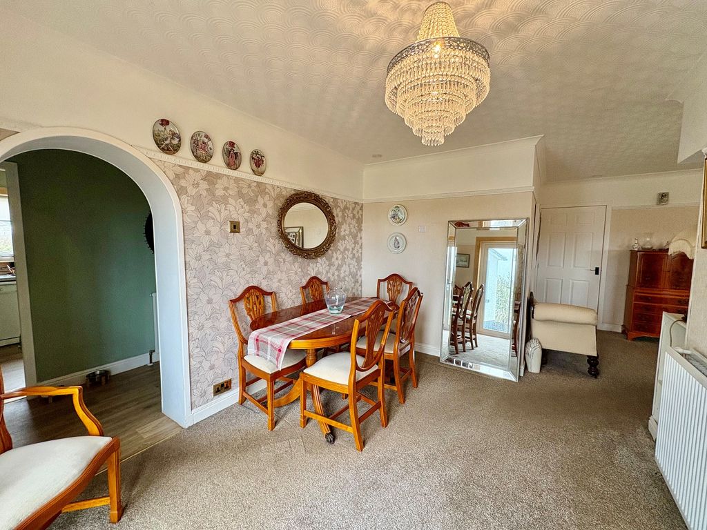 Additional image 9 of 3 bed detached bungalow for saleCastletown, Thurso, Highland. KW14