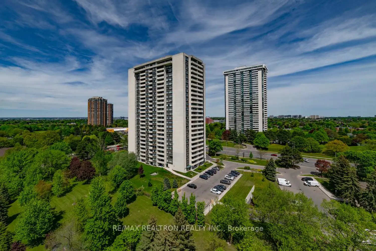 Additional image 19 of 350 Seneca Hill Drive 1602