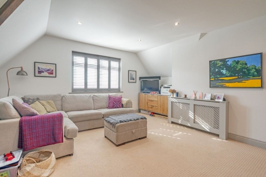 2 bed flat for saleGreat Durgates Close, Wadhurst, East Sussex TN5 photo 4