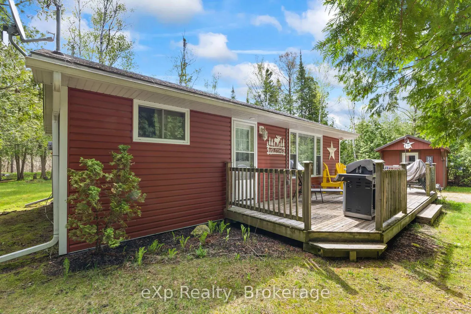 26 Mohawk Drive photo 2