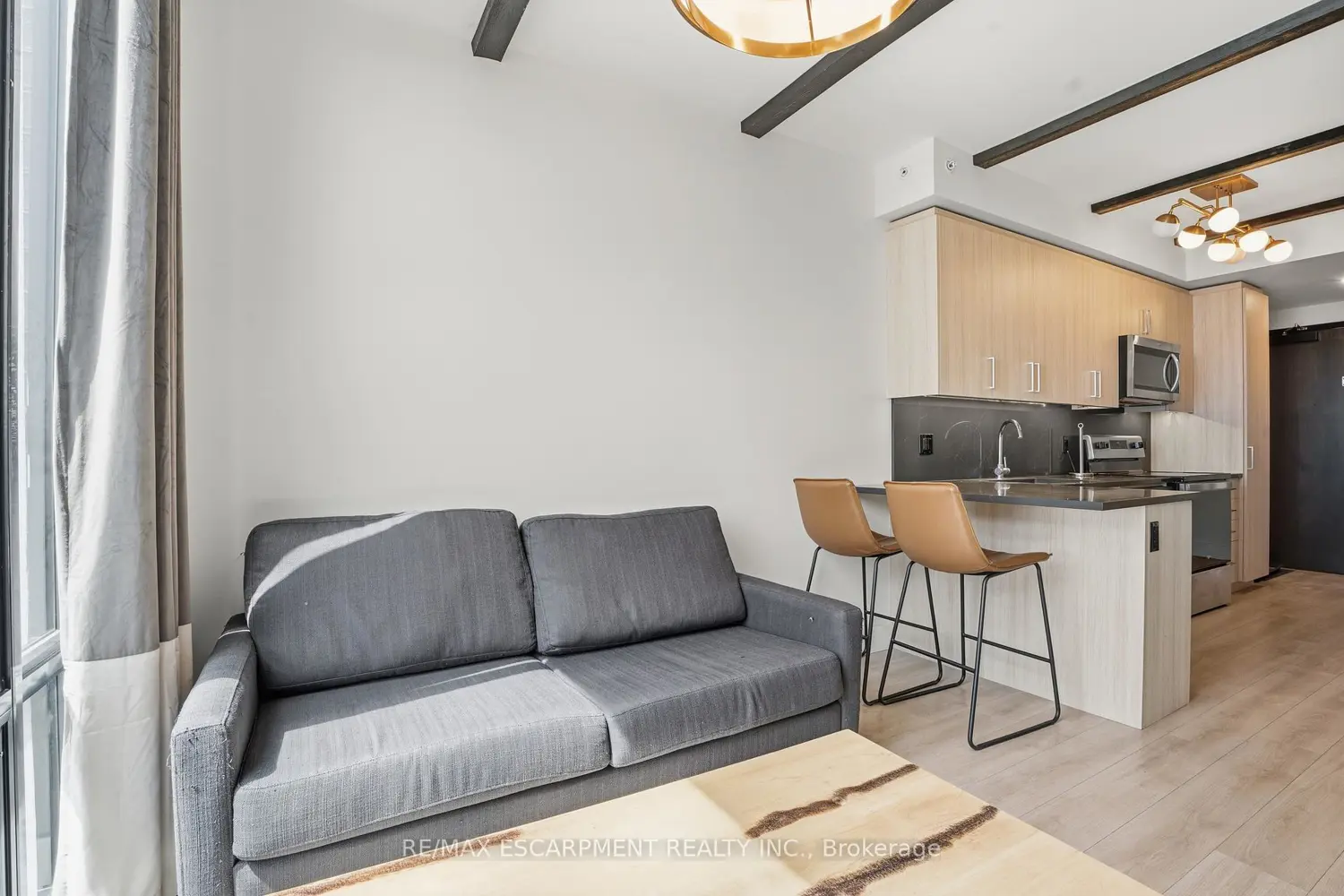 Additional image 8 of 145 Columbia Street 2235