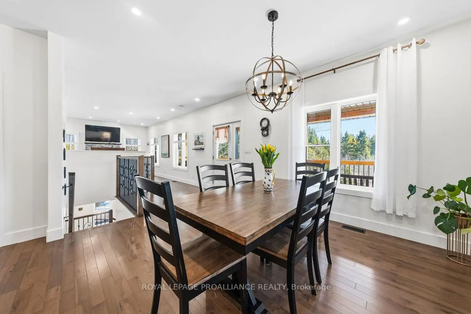 3627 Letterkenny Road photo 4