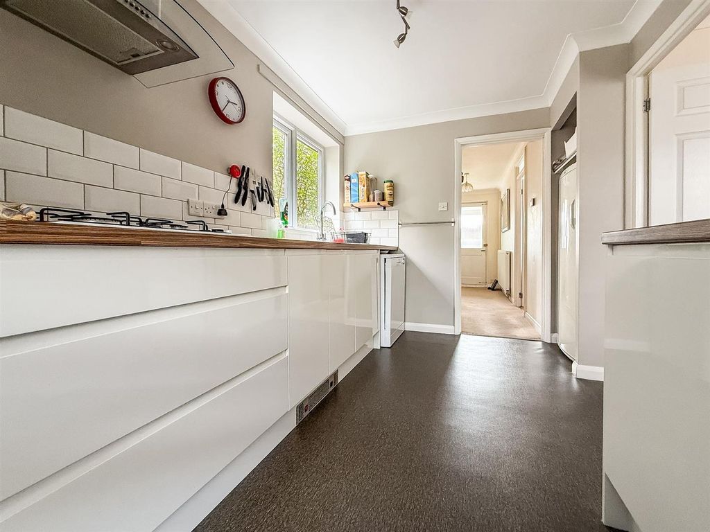 Additional image 4 of 4 bed detached house for saleFroxfield Gardens, Portchester PO16