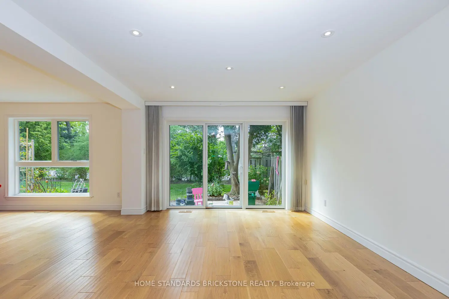 Additional image 3 of 27 Proudbank Millway 50
