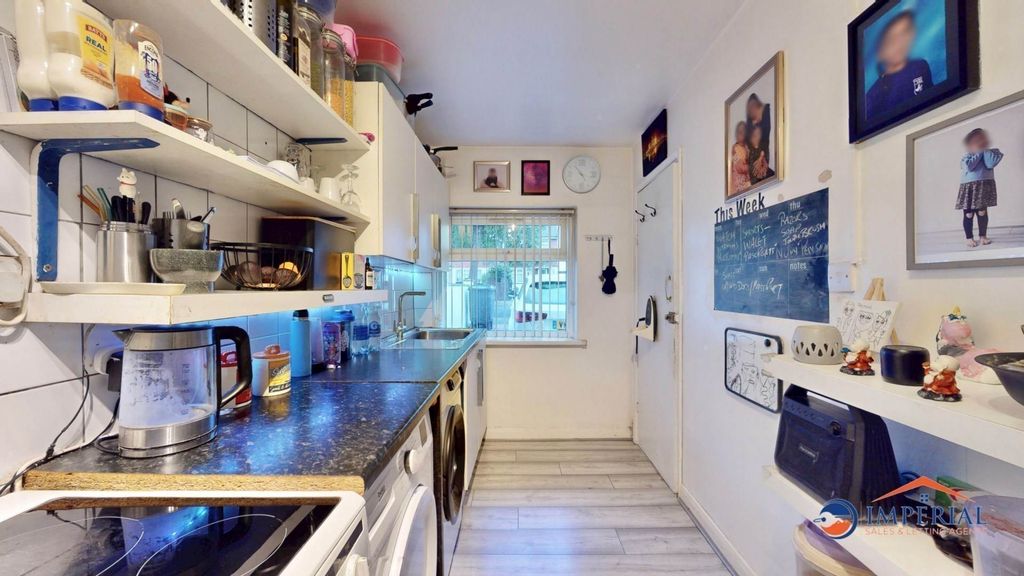 Additional image 11 of 4 bed semi-detached house for saleAllenby Road, Southall UB1