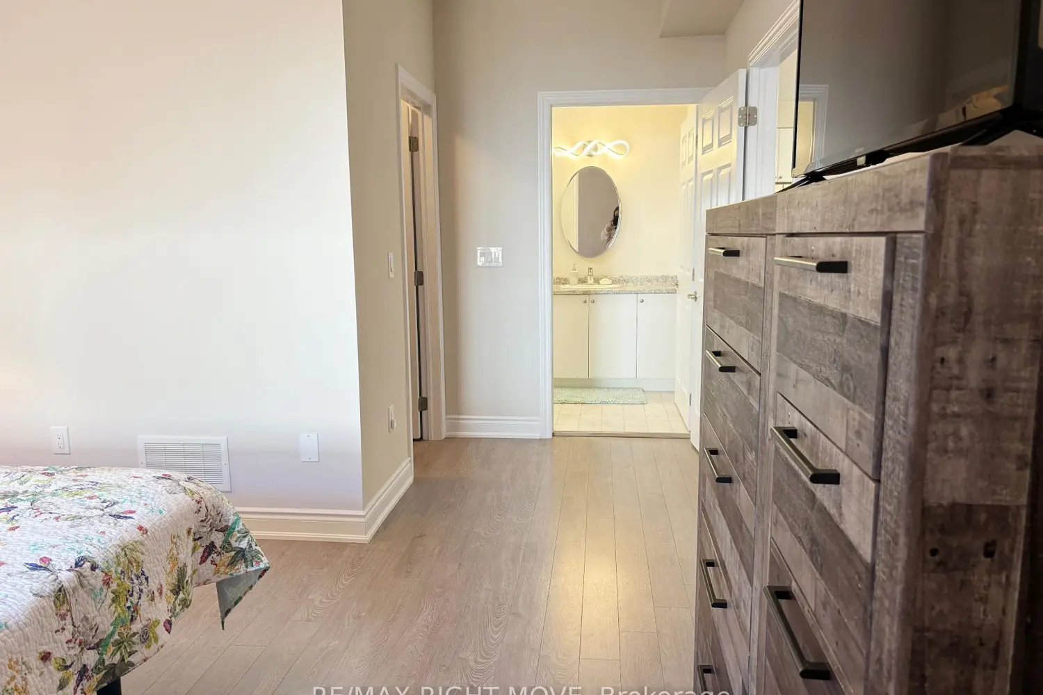 Additional image 11 of 179 Lucy Lane
