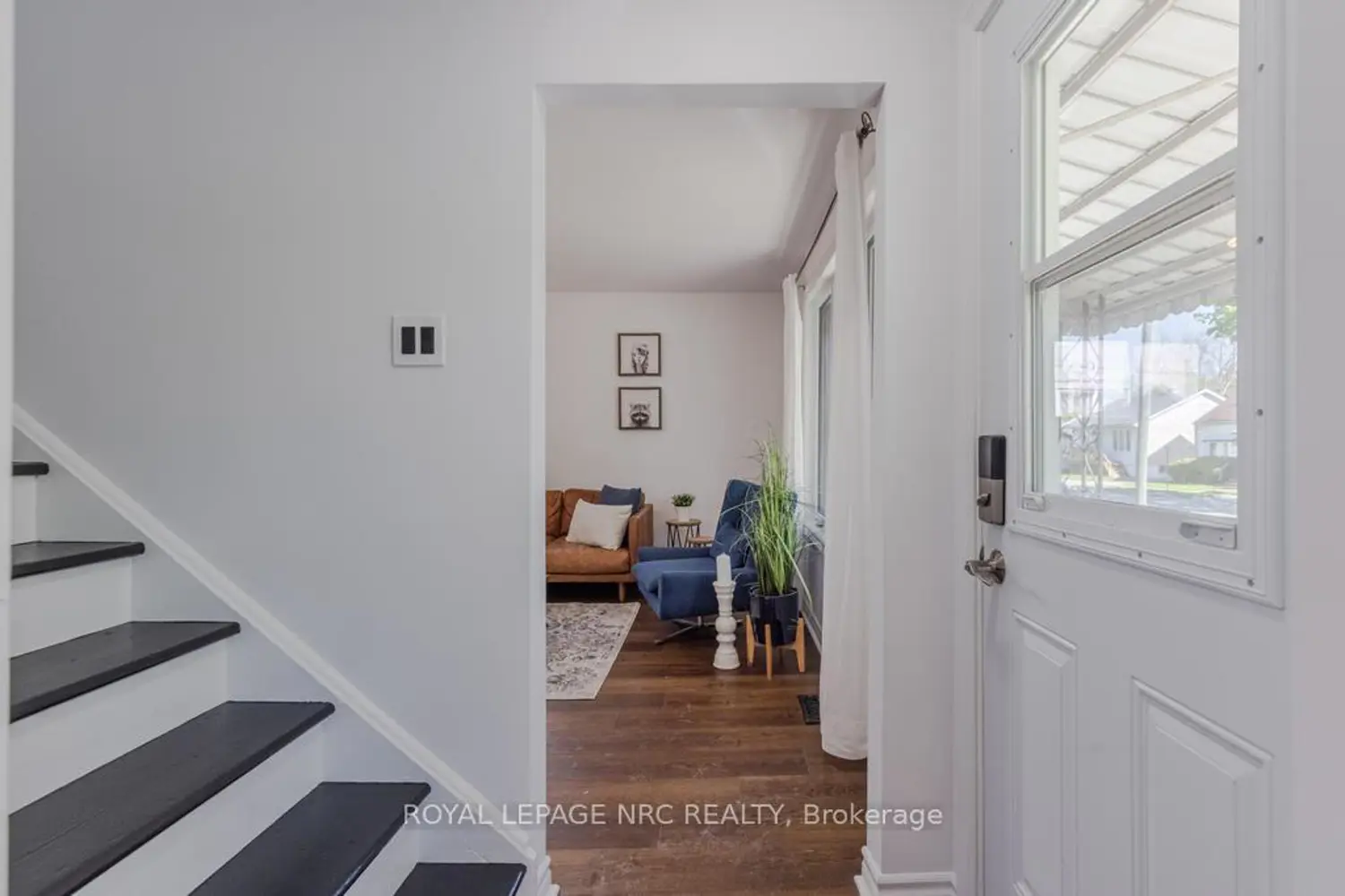 41 Plymouth Avenue photo 2