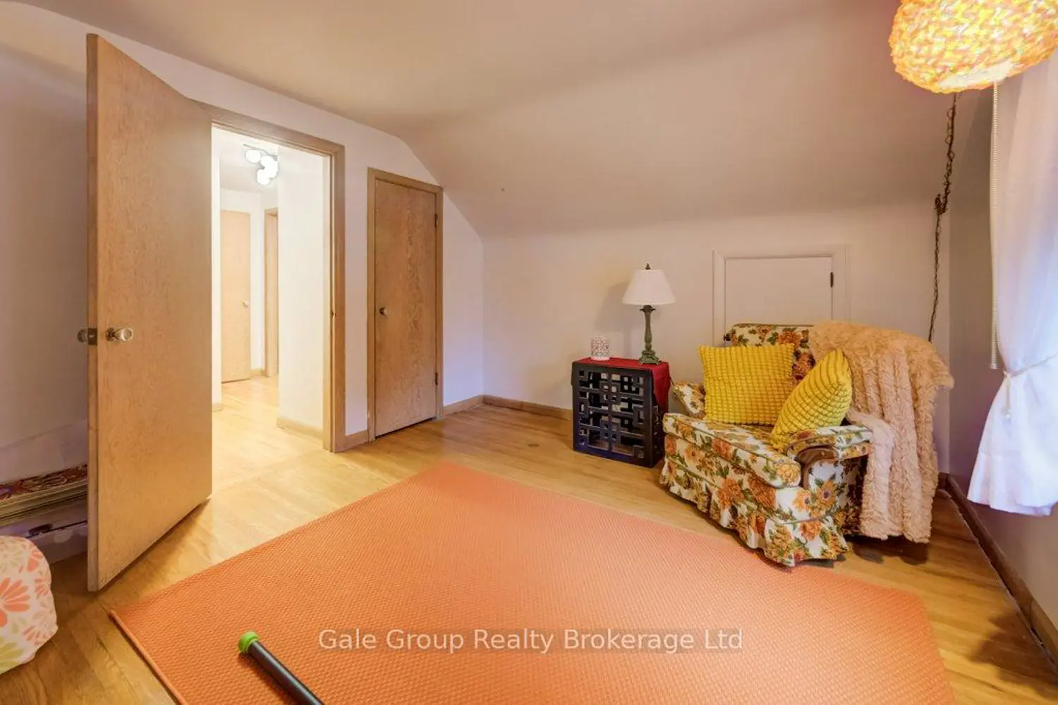 Additional image 13 of 694 Glencairn Avenue