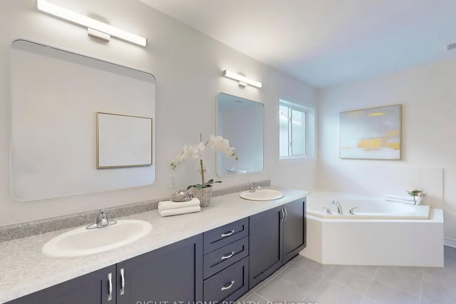 Additional image 10 of 20 Charlemagne Avenue