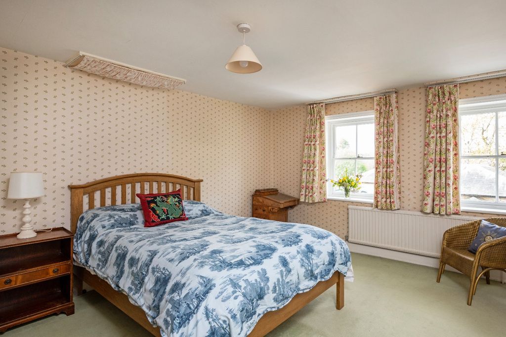 Additional image 14 of 8 bed detached house for saleBentley, Farnham, Surrey GU10