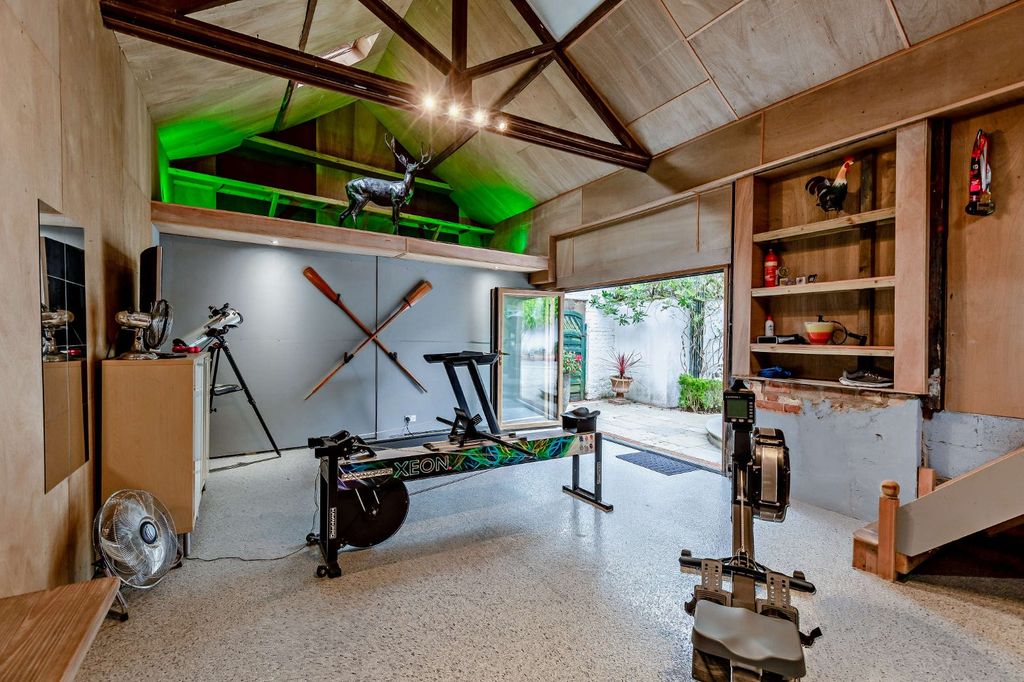 Additional image 23 of 8 bed detached house for saleChurch Street, Crondall, Farnham, Surrey GU10