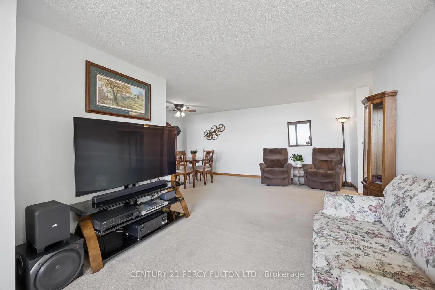 66 Falby Court Ph9 photo 4
