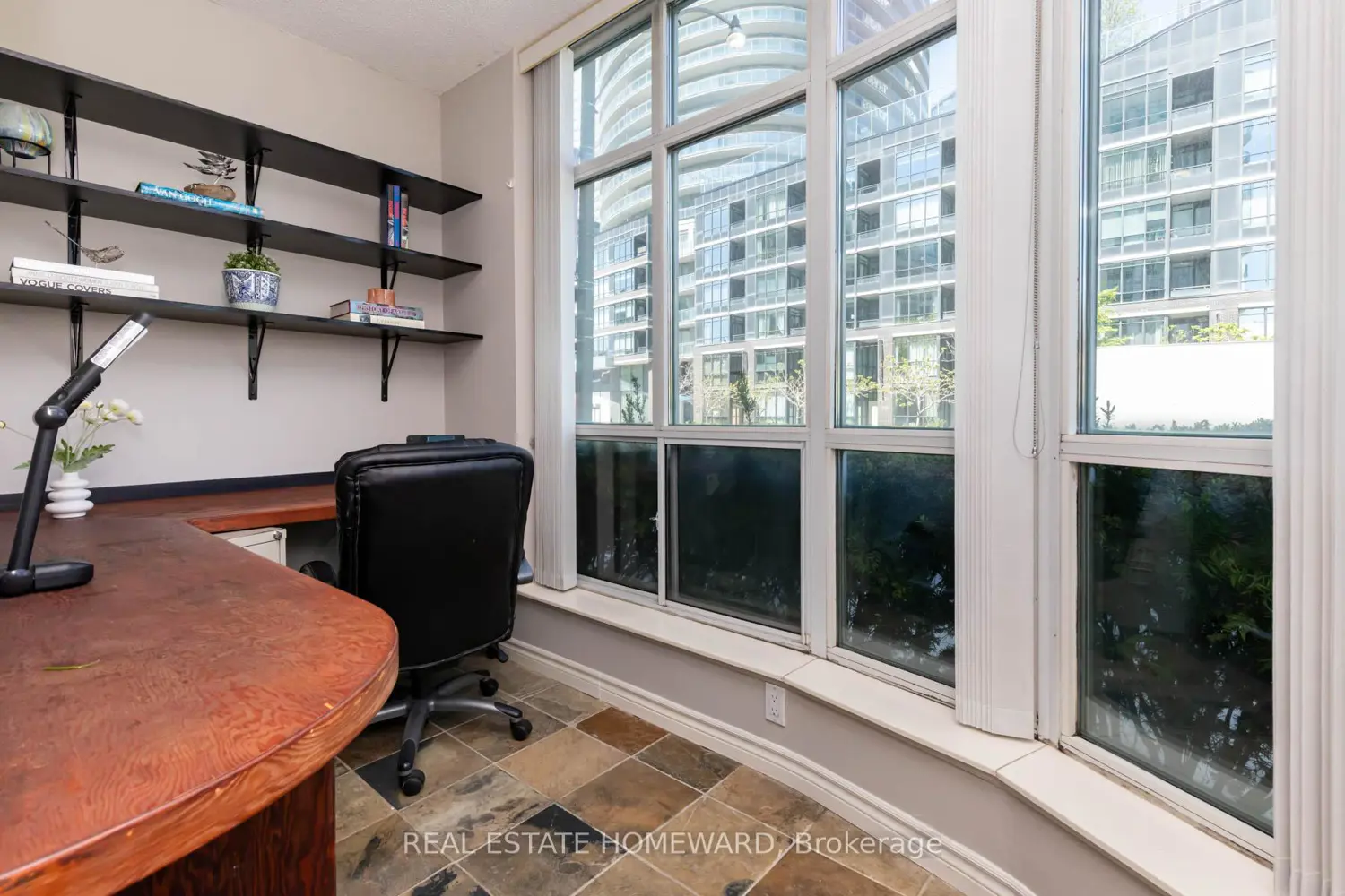 Additional image 8 of 600 Queens Quay 101