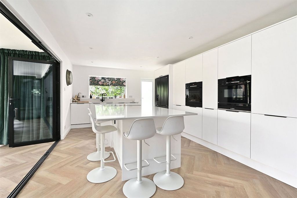 Additional image 12 of 4 bed detached house for saleGally Hill Road, Church Crookham, Fleet, Hampshire GU52