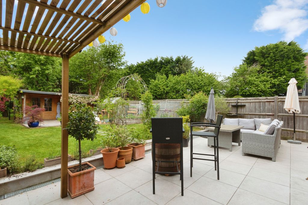 Additional image 23 of 3 bed detached house for saleBack Lane, Bucks Horn Oak, Farnham GU10
