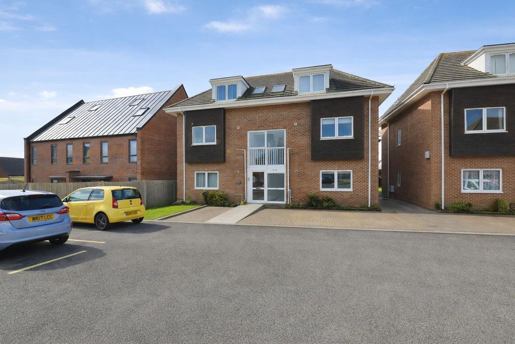 2 bed flat for saleBurt Close, Fareham PO15