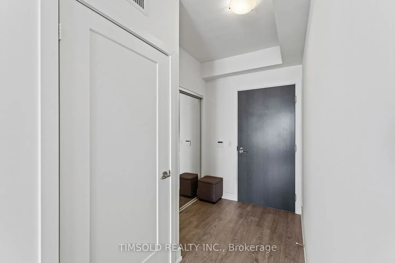 Additional image 3 of 5 Mabelle Avenue 4136