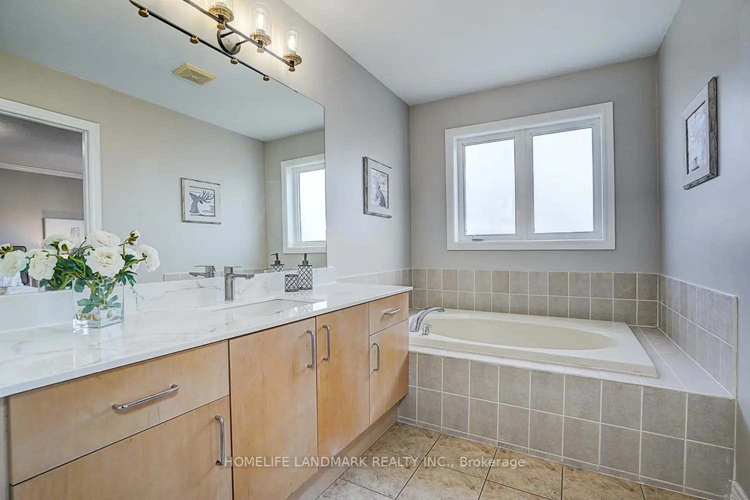 Additional image 11 of 2455 Felhaber Crescent
