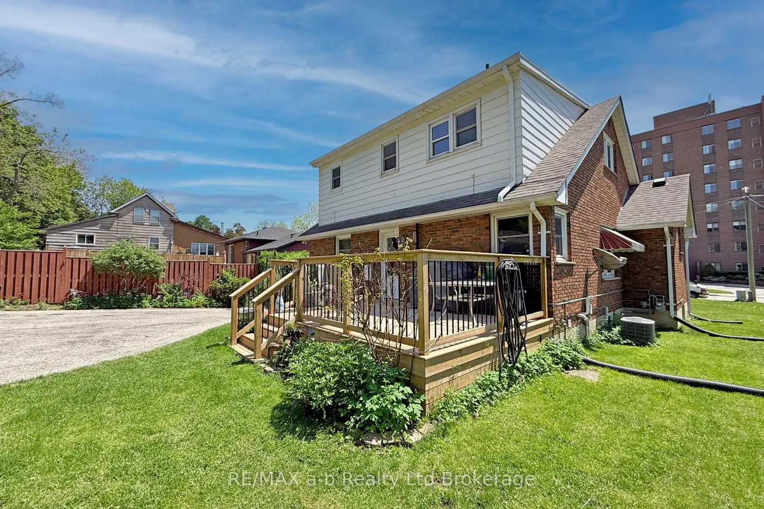 Additional image 16 of 503 Admiral Street