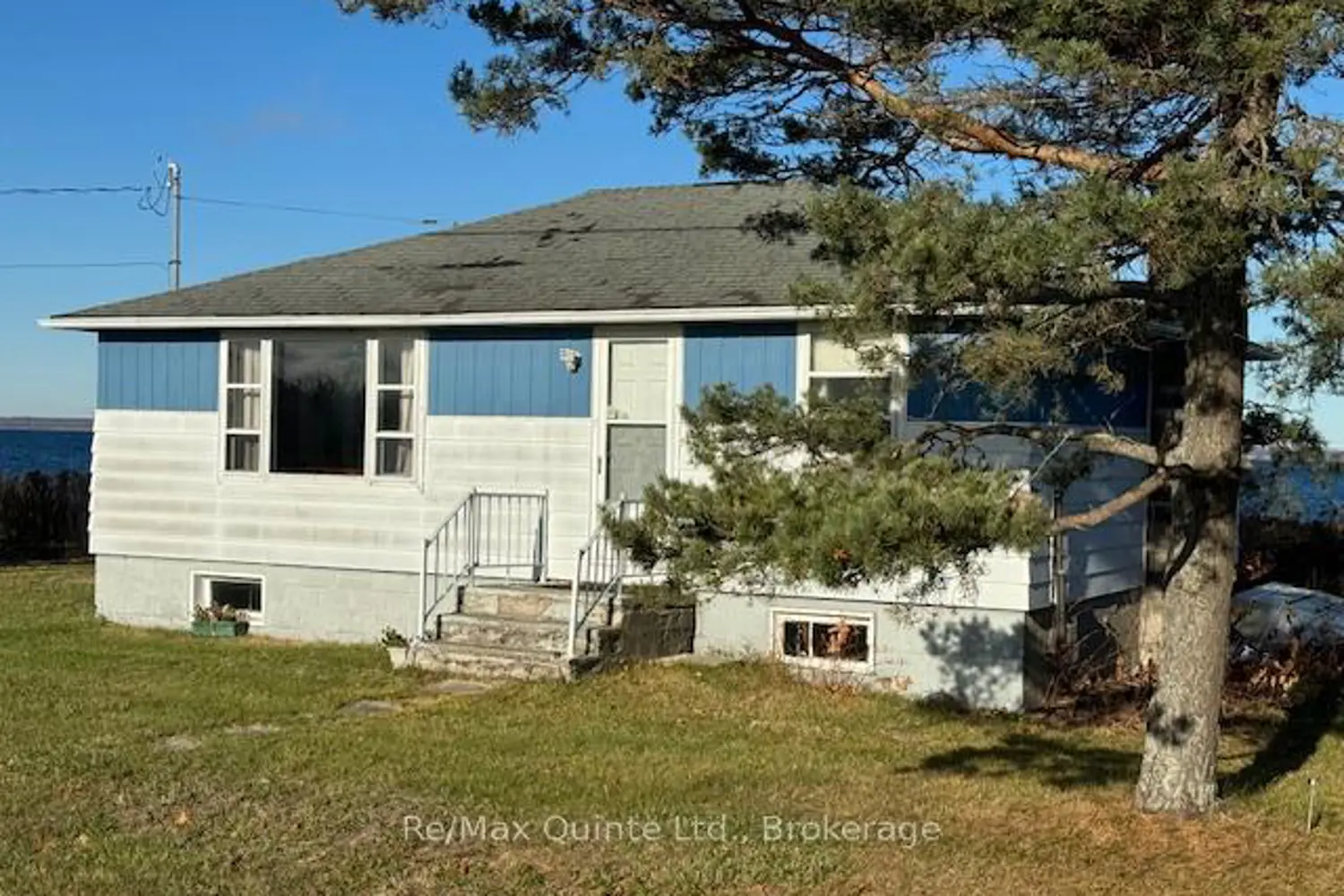 5083 Long Point Road photo 2