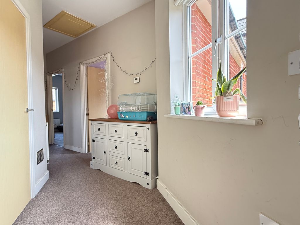 Additional image 9 of 2 bed flat for saleConqueror Drive, Gillingham ME7
