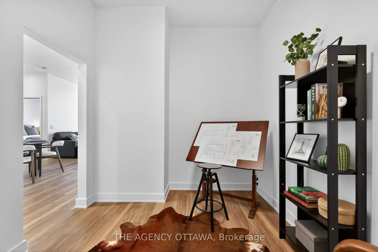 Additional image 11 of 3071 Riverside Drive 107