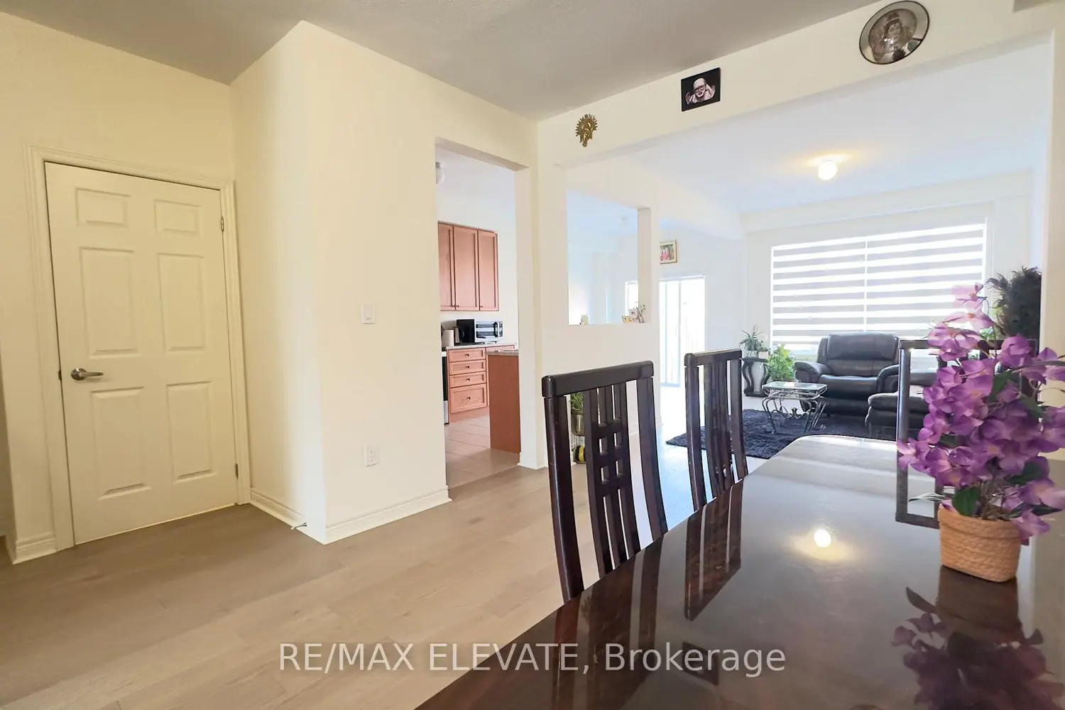 1208 Jim Brewster Circle photo 3