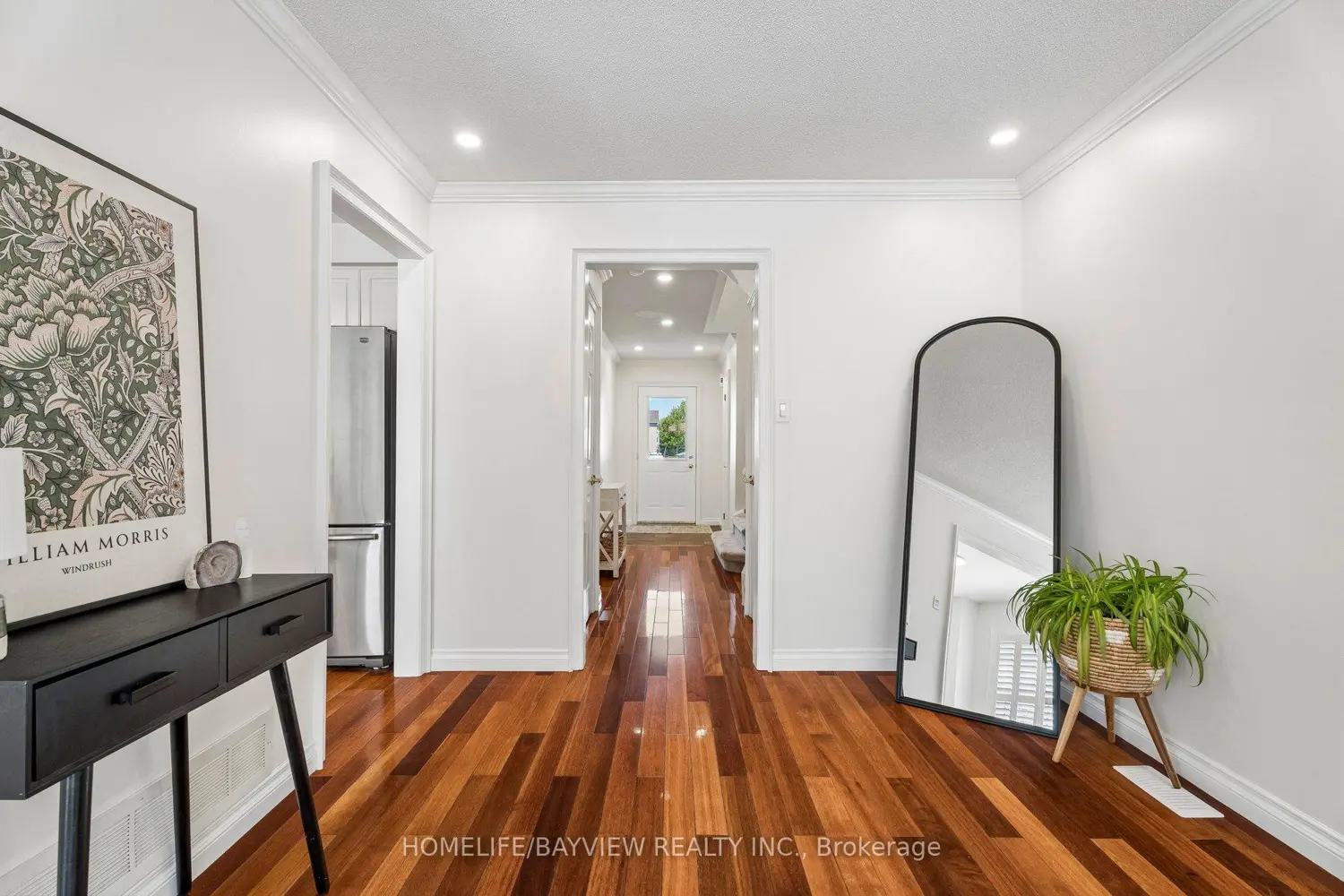 29 Oakridge Court photo 3