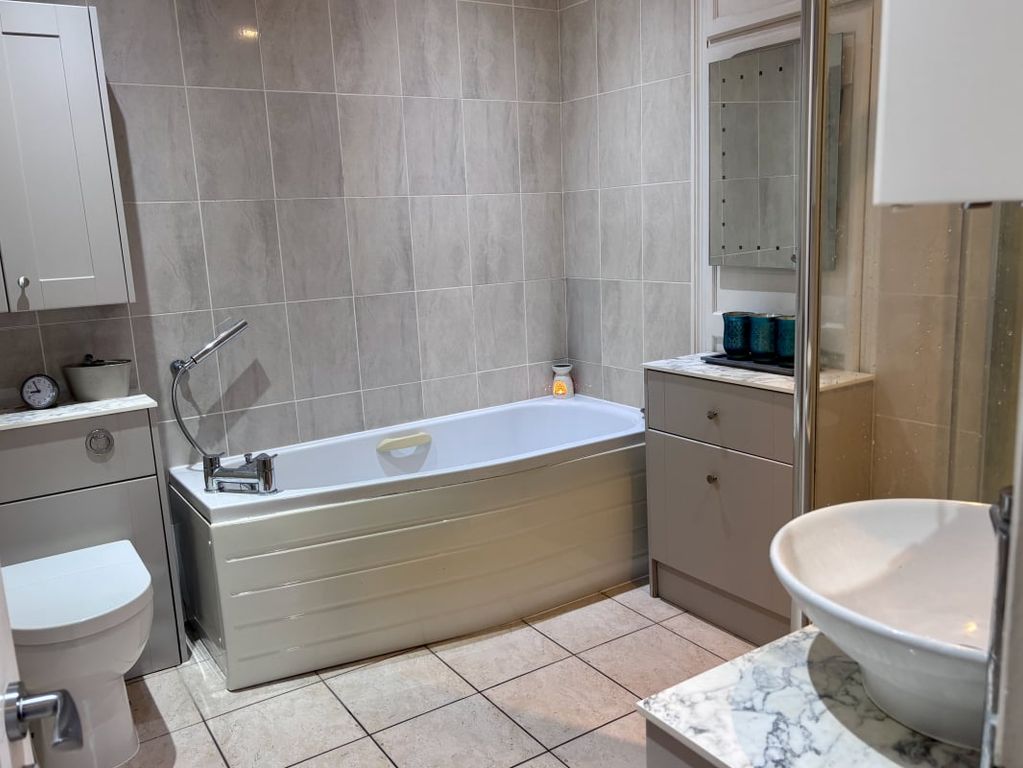 Additional image 16 of 4 bed detached bungalow for saleLower Higham Road, Gravesend DA12