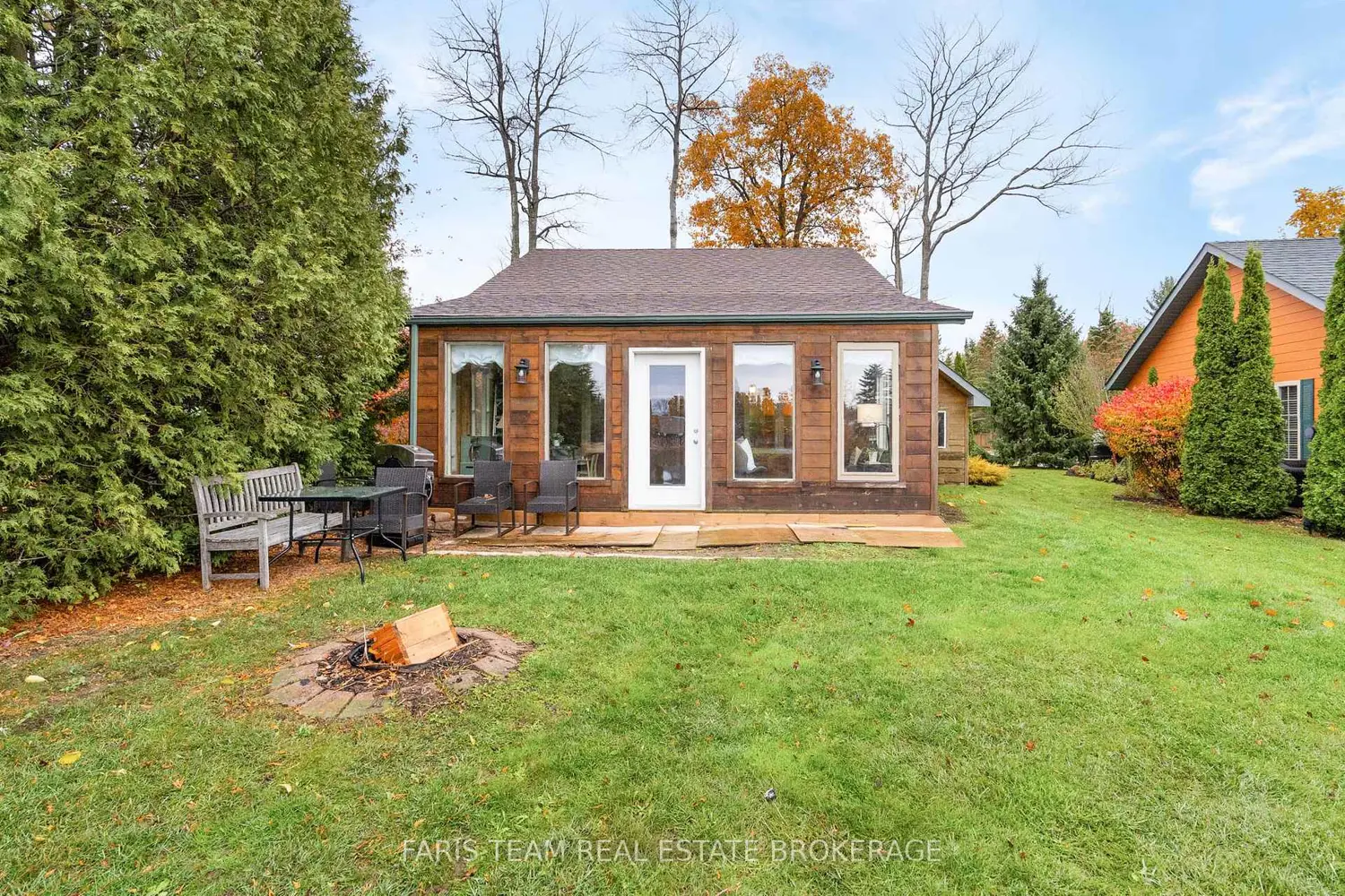 Additional image 17 of 12 Cabin Crescent