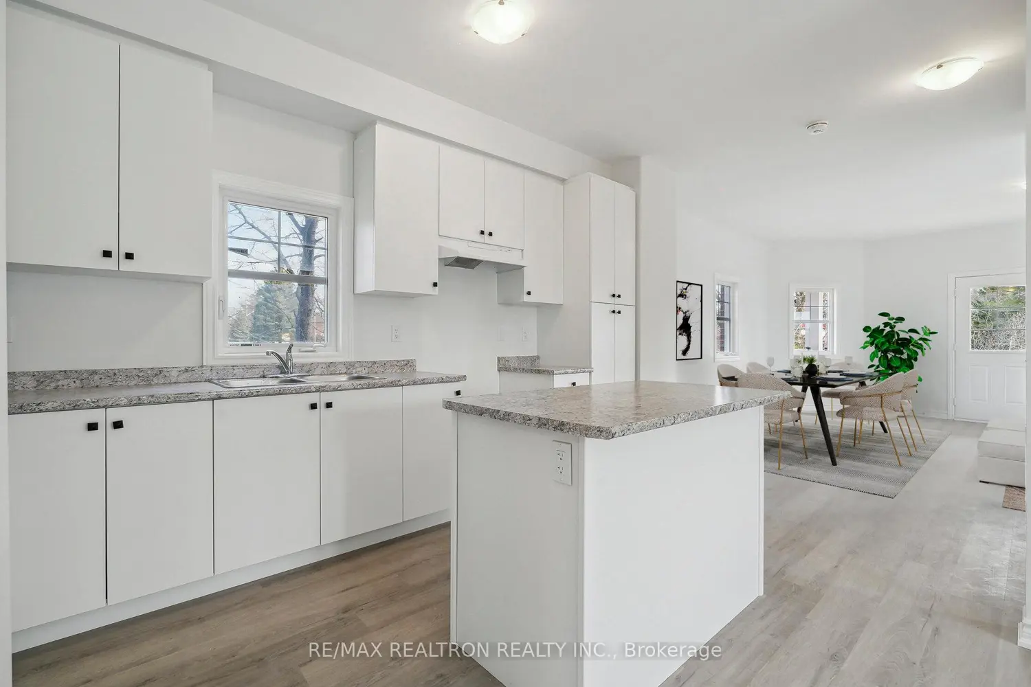 2 Ravenscraig Place photo 5
