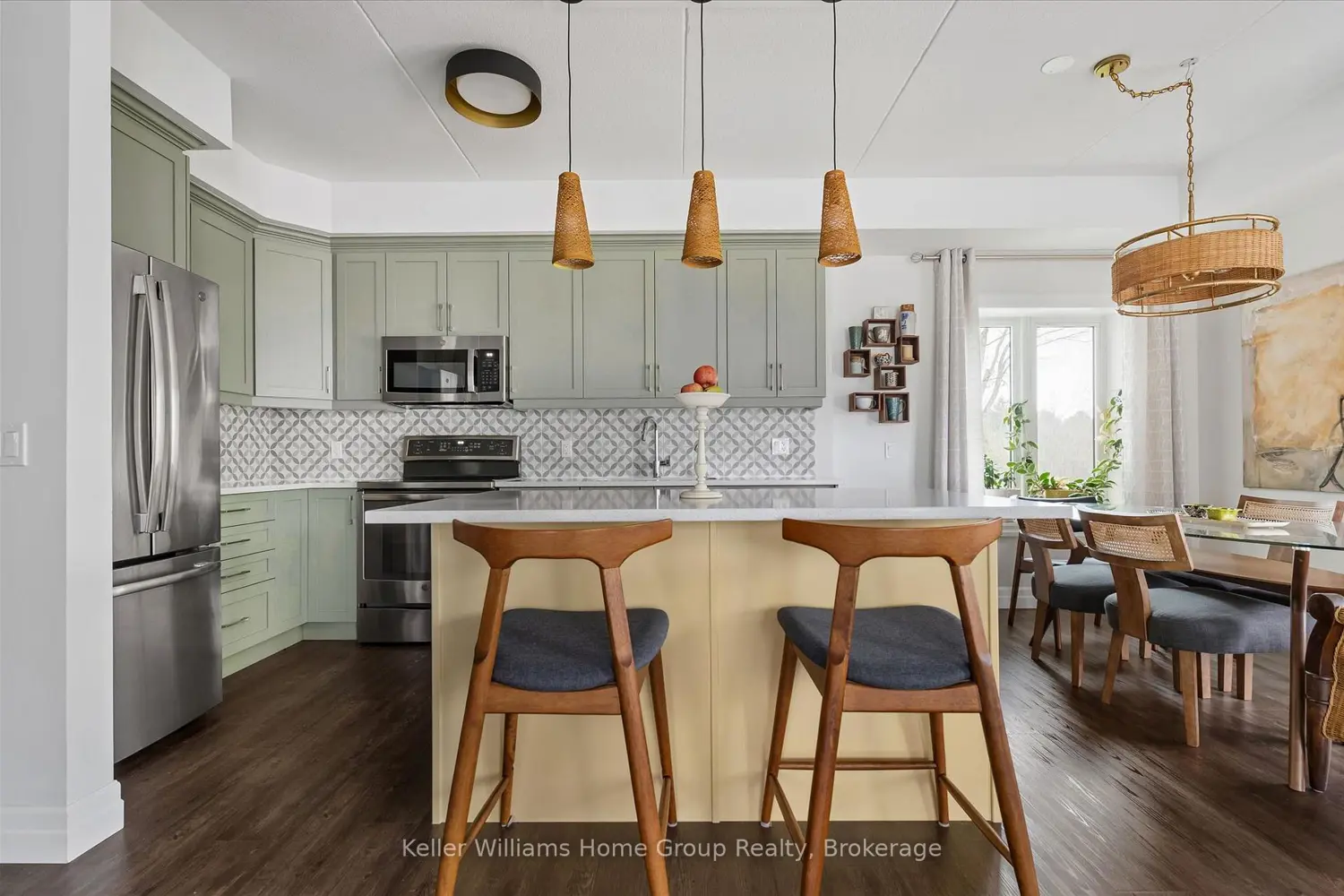 19 Stumpf Street 201 photo 4