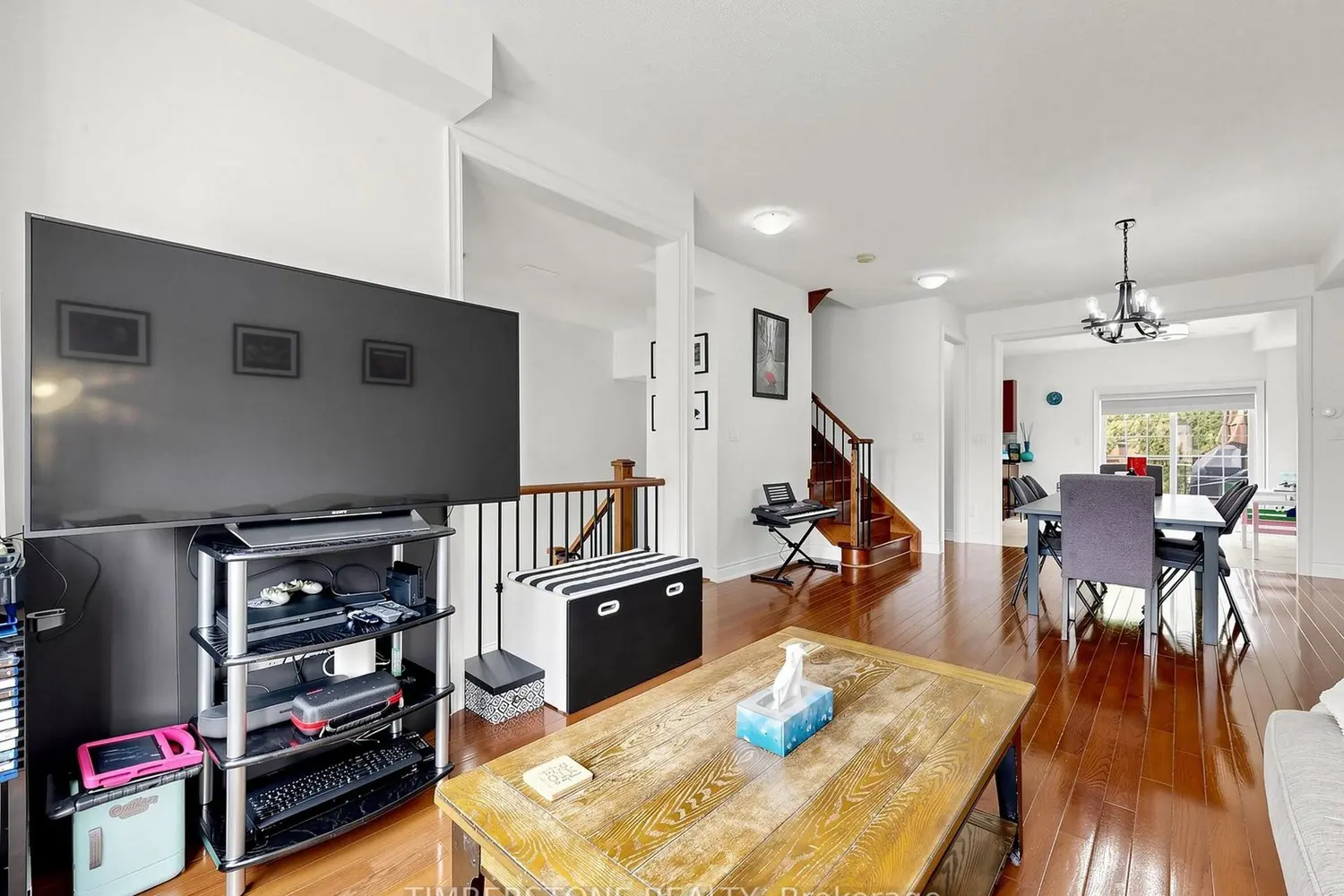 32 George Bogg Road photo 3