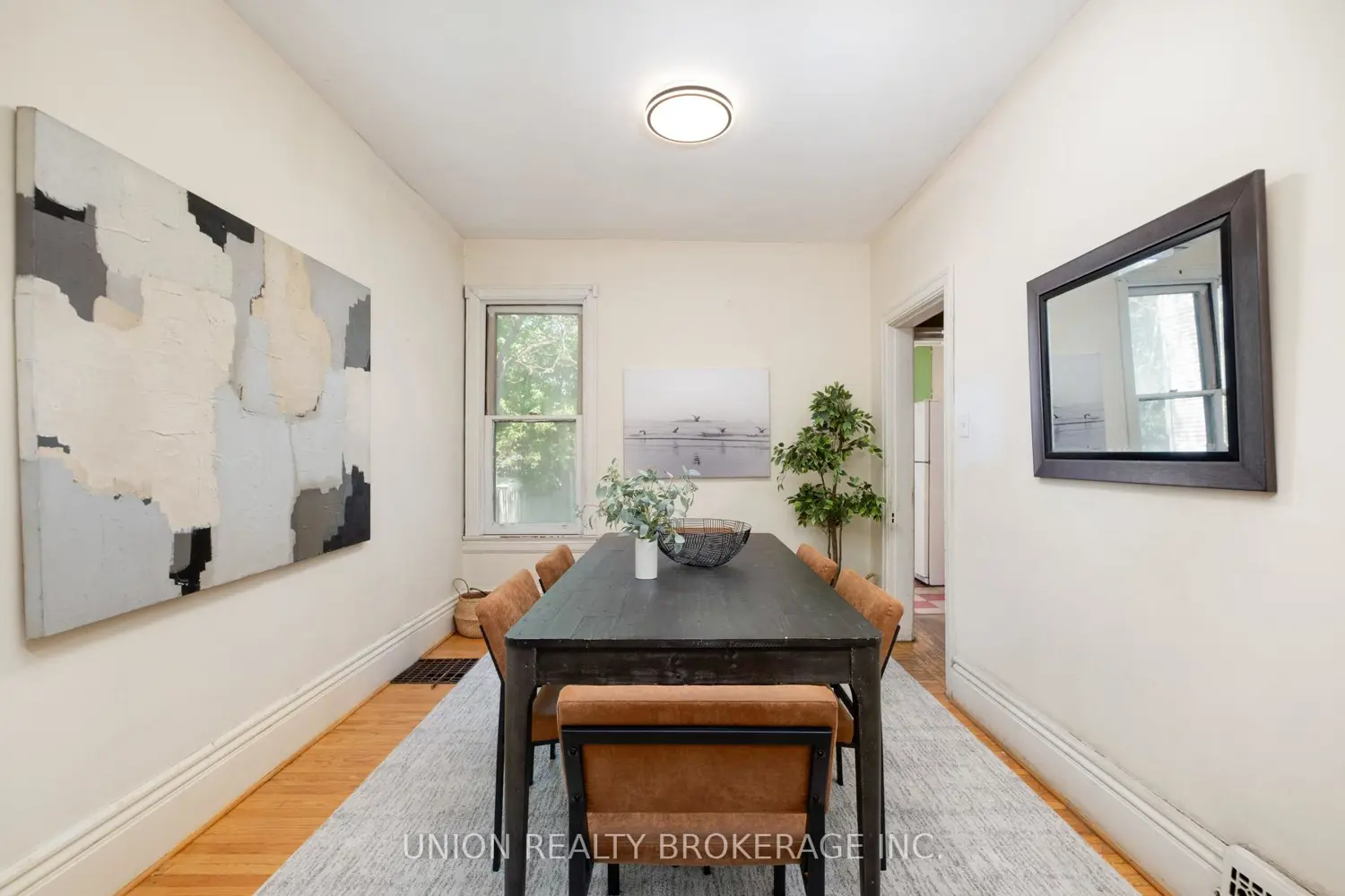 Additional image 6 of 75 Redwood Avenue
