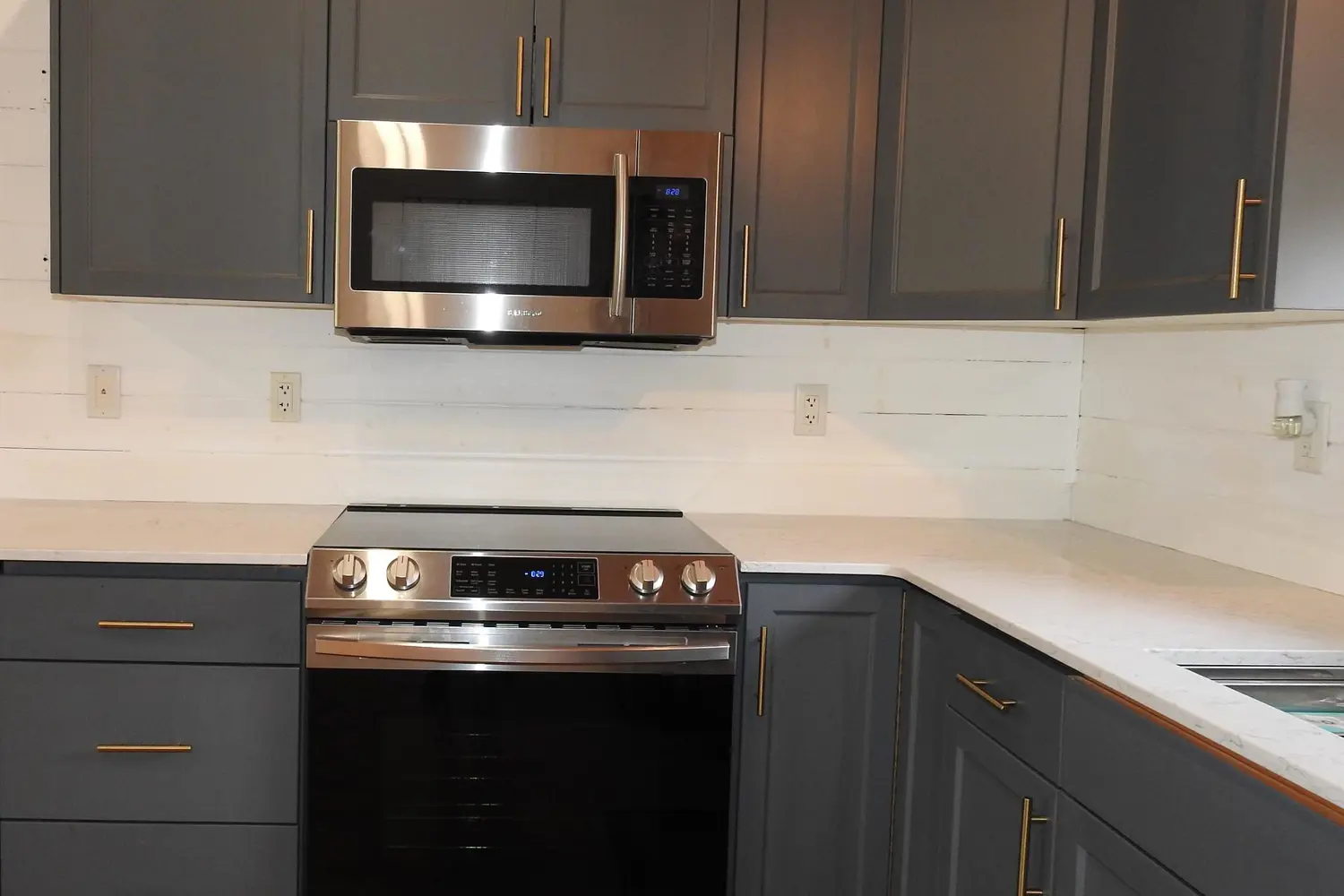 Additional image 3 of 11 Cabin Crescent
