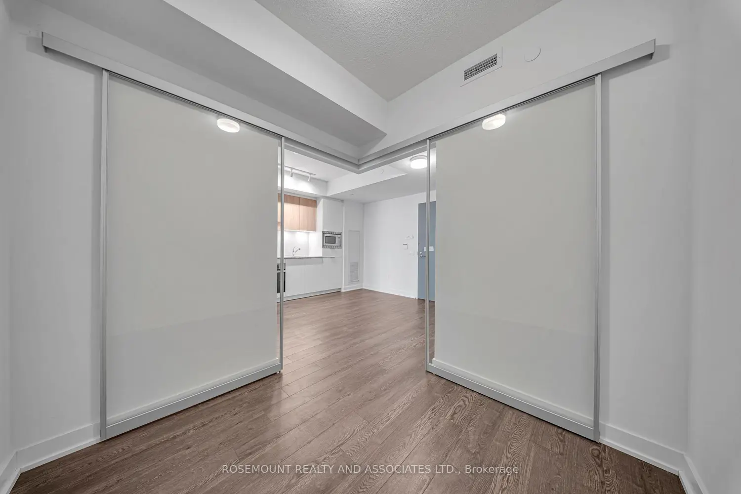 Additional image 9 of 50 O'neill Road 504