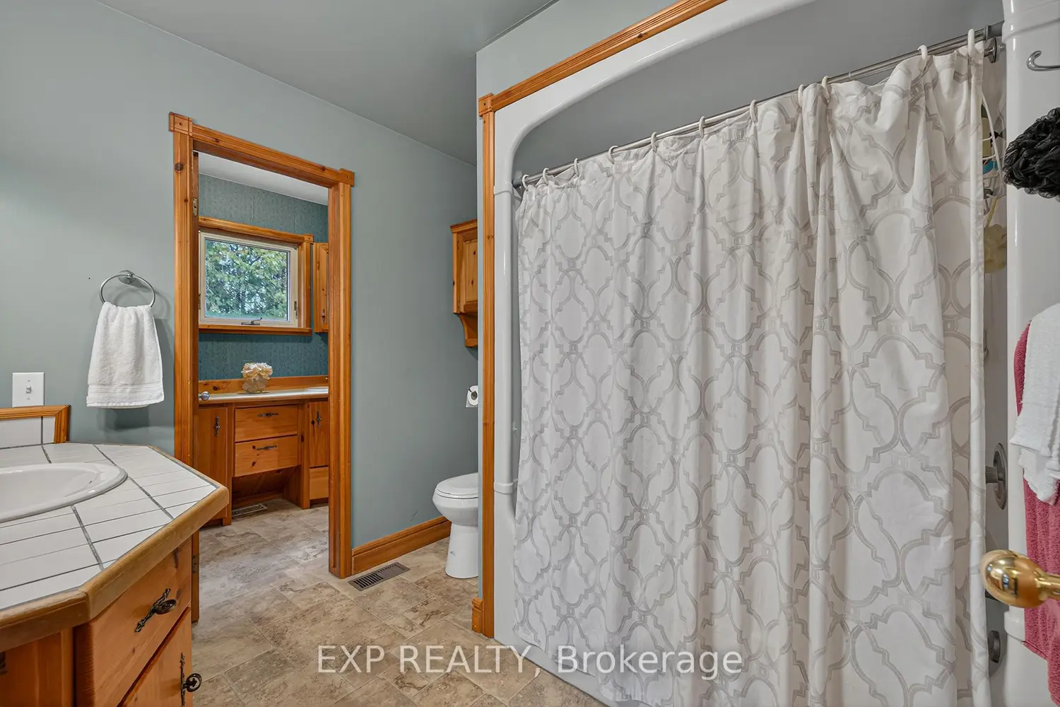 Additional image 8 of 733036 Southgate 73