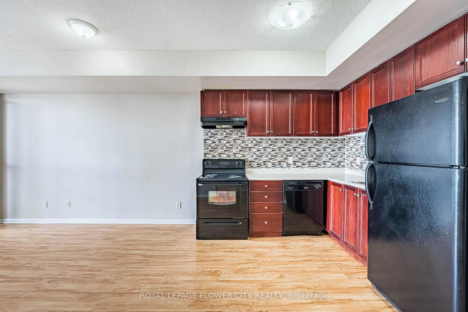 Additional image 8 of 2464 Weston Road 907