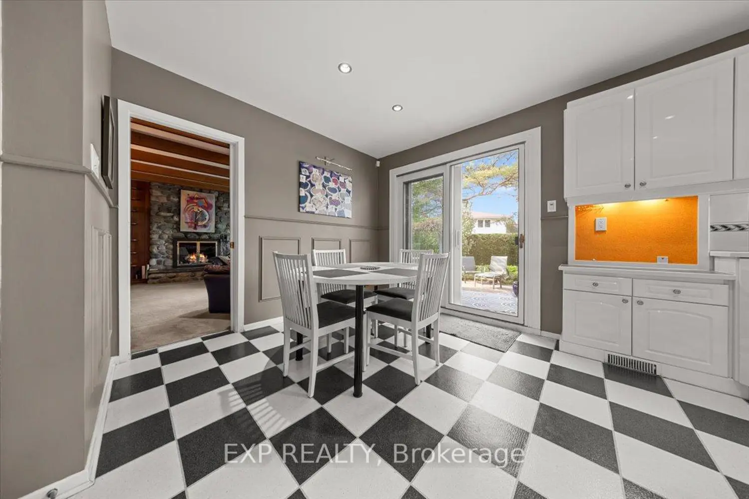 Additional image 4 of 899 Dresden Crescent