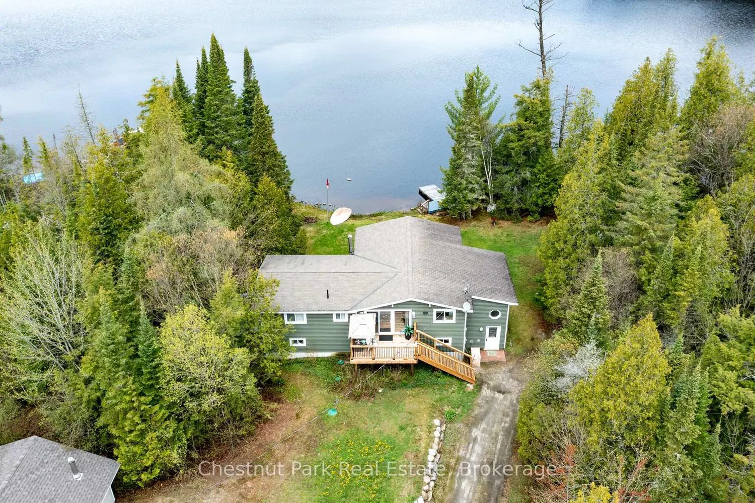 14 Lakeview Drive